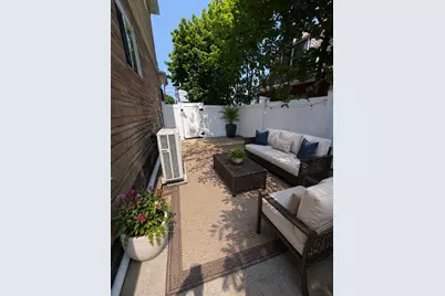 123 Winthrop St #2, Medford, MA 02155 - Photo 14