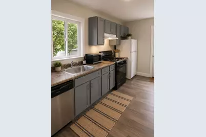 123 Winthrop St #2, Medford, MA 02155 - Photo 2