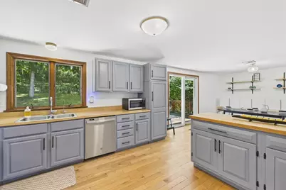 19 Westview Ter, Easthampton, MA 01027 - Photo 22