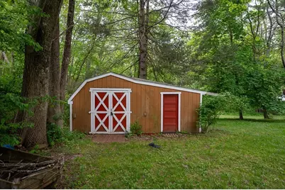 22 Comins Rd, Oxford, MA 01537 - Photo 36