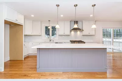 19 Fourth Avenue, Billerica, MA 01821 - Photo 12
