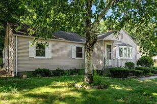 85 Keddy St, Springfield, MA 01109 - Photo 2