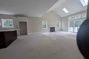 19 W Main St, Upton, MA 01568 - Photo 8