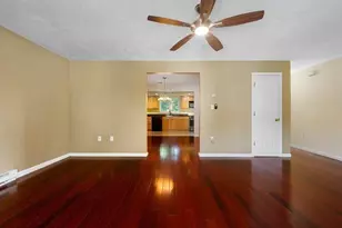 14 Mount Vernon St, Worcester, MA 01605 - Photo 4