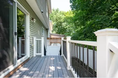 14 Mount Vernon St #A, Worcester, MA 01605 - Photo 32