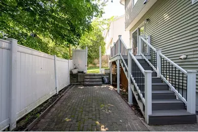 14 Mount Vernon St #A, Worcester, MA 01605 - Photo 30