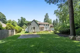 51 Laurelwood Rd, Holden, MA 01520 - Photo 32