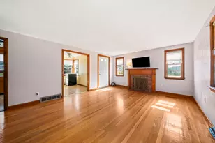 11 Rosalind Rd, Weymouth, MA 02191 - Photo 4