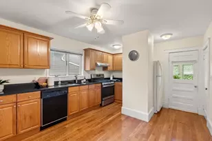 66 Gordon St, Somerville, MA 02144 - Photo 8