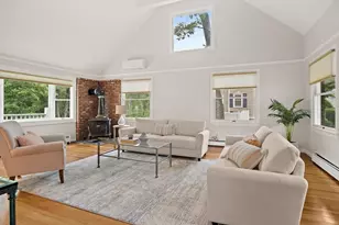 25 Indian Hill Rd, Woburn, MA 01801 - Photo 4