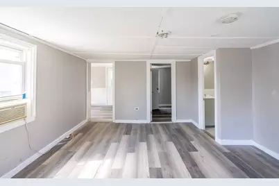 35 Water St, Quincy, MA 02169 - Photo 8
