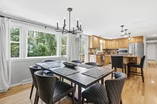 42 Ledgewood Rd, Framingham, MA 01701 - Photo 8