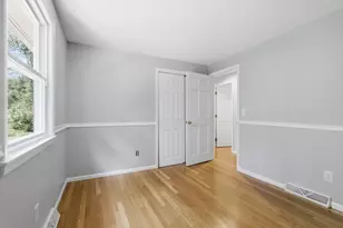 42 Ledgewood Rd, Framingham, MA 01701 - Photo 20