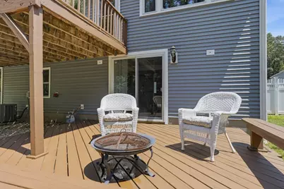 42 Ledgewod Rd, Framingham, MA 01701 - Photo 32