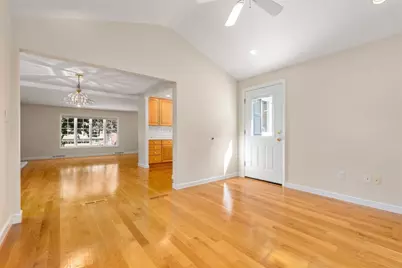 114 Albemarle, Norwood, MA 02062 - Photo 12