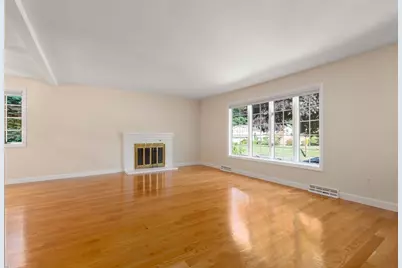 114 Albemarle, Norwood, MA 02062 - Photo 14