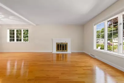 114 Albemarle, Norwood, MA 02062 - Photo 16