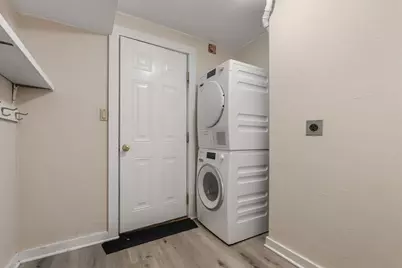 114 Albemarle, Norwood, MA 02062 - Photo 32