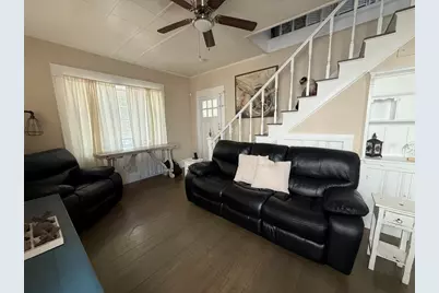 972 Elliot, New Bedford, MA 02745 - Photo 4
