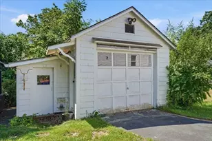 972 Elliot, New Bedford, MA 02745 - Photo 38