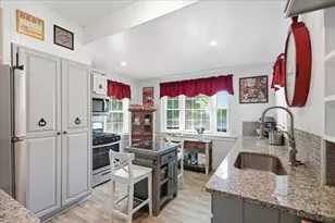 972 Elliot, New Bedford, MA 02745 - Photo 14