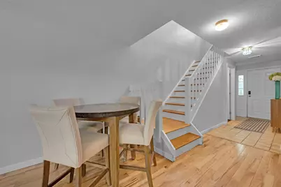 8 Woodcrest Dr #8, Oxford, MA 01537 - Photo 10