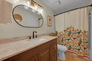 8 Woodcrest Dr, Oxford, MA 01537 - Photo 16