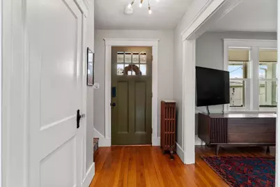 94 Town Hill St, Quincy, MA 02169 - Photo 6