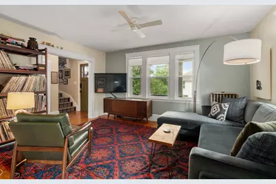 94 Town Hill St, Quincy, MA 02169 - Photo 8