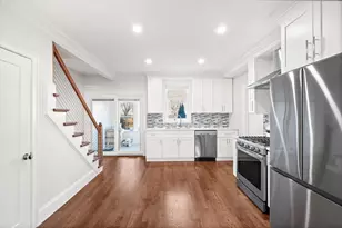 9 Shaw Ct, Plymouth, MA 02360 - Photo 2