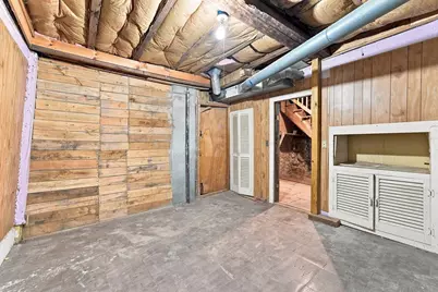 28 Tremont St, Athol, MA 01331 - Photo 32