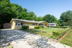 66 Boyle Rd, Brockton, MA 02302 - Photo 2