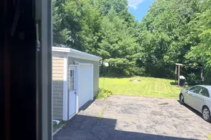 25 Eastern Ave, Beverly, MA 01915 - Photo 4