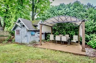 15 Kenwood St, Westfield, MA 01085 - Photo 28