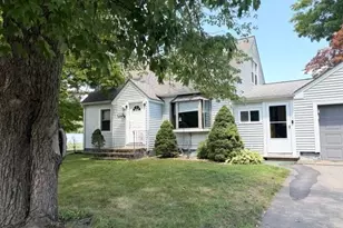 15 Kenwood St, Westfield, MA 01085 - Photo 2