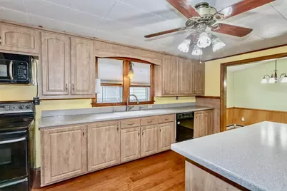 15 Kenwood Street, Westfield, MA 01085 - Photo 6