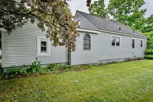 15 Kenwood St, Westfield, MA 01085 - Photo 30