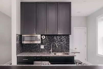 188 North #64, Boston, MA 02113 - Photo 2