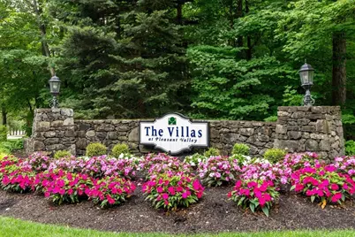 79 Clubhouse Way #79, Sutton, MA 01590 - Photo 42