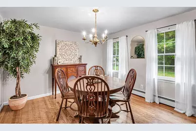 231 Edgewood Road, West Springfield, MA 01089 - Photo 8