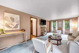 231 Edgewood Rd, West Springfield, MA 01089 - Photo 6