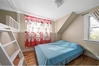 53 West St, Middleborough, MA 02346 - Photo 16