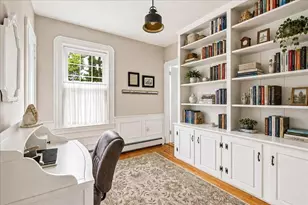 9 Lake St, Plympton, MA 02367 - Photo 14