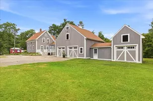 9 Lake St, Plympton, MA 02367 - Photo 30