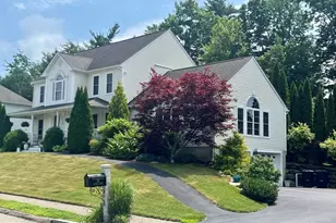 35 Brunelle Dr, Rutland, MA 01543 - Photo 2