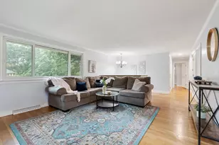 2 Purcell Dr, Chelmsford, MA 01824 - Photo 6