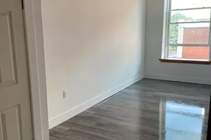 385 Worthington St, Springfield, MA 01103 - Photo 2