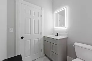 1347 Main St, Leominster, MA 01453 - Photo 38