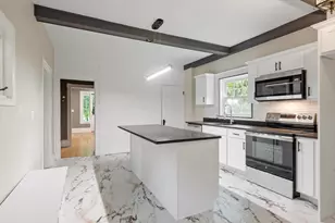 1347 Main St, Leominster, MA 01453 - Photo 14