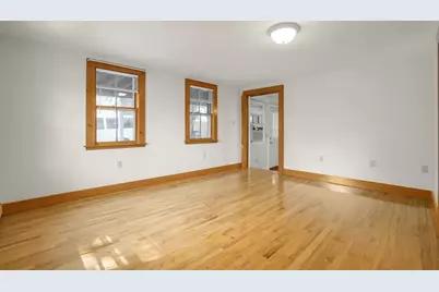 57 Lawrence St, Waltham, MA 02451 - Photo 24